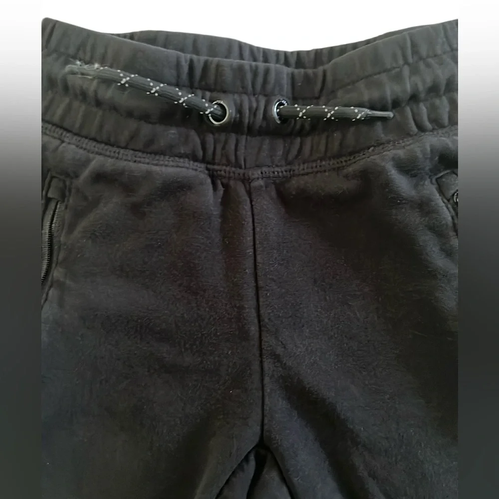 GapFit Boys Black Athletic Shorts